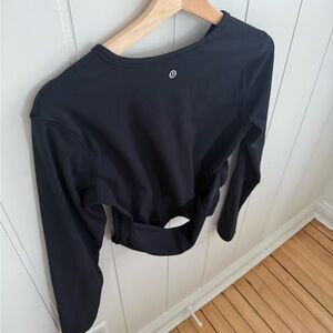 Lululemon black back twist ribbed long sleeve